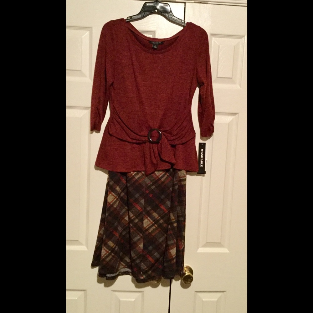 Extremely CUTE and FASHIONABLE 2 piece knit dress